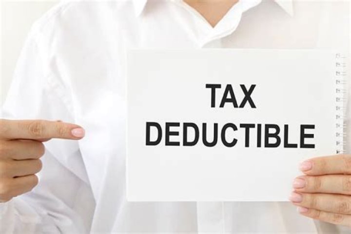 Are product samples tax deductible?