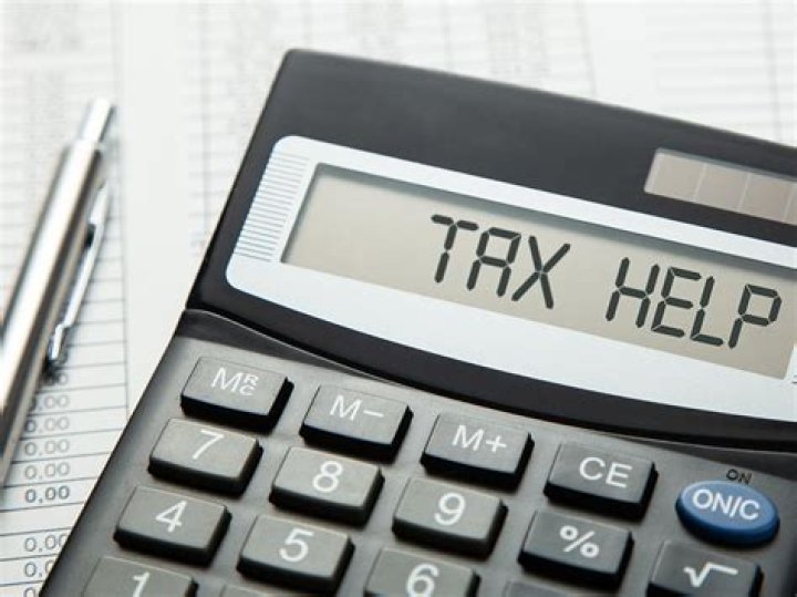 Does having a side business help with taxes?