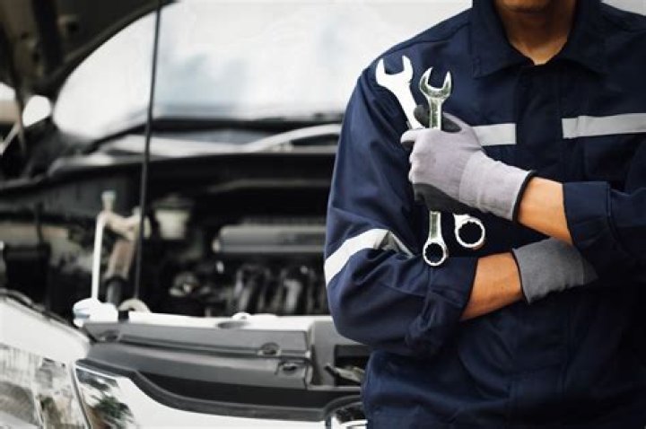 How do I start being a mechanic?