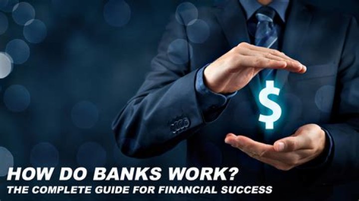 How does a bank work for dummies?