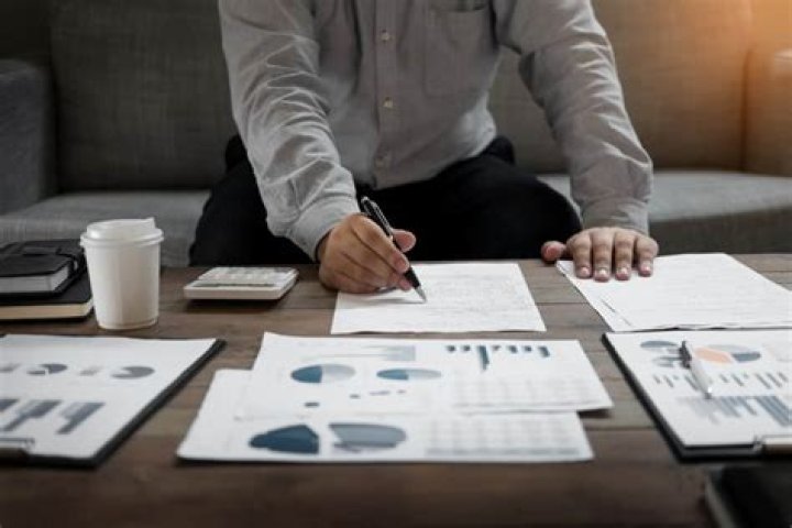 How is the value of a business determined?