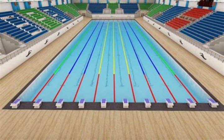 How many lanes does a standard Olympic swimming pool have?