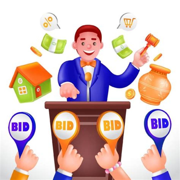 Is an auctioneer an estate agent?