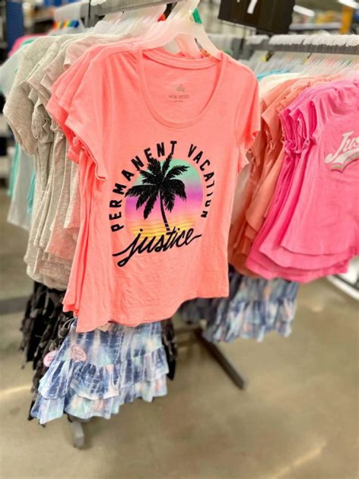 Is justice clothing coming back?