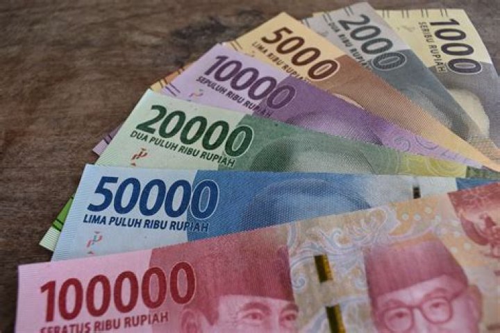 What is rupiah made of?