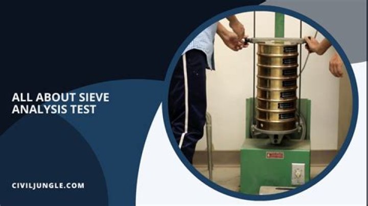 What is the weight of sample used in sieve analysis?