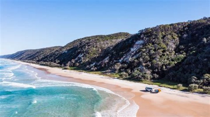 What is there to do on Noosa North Shore?