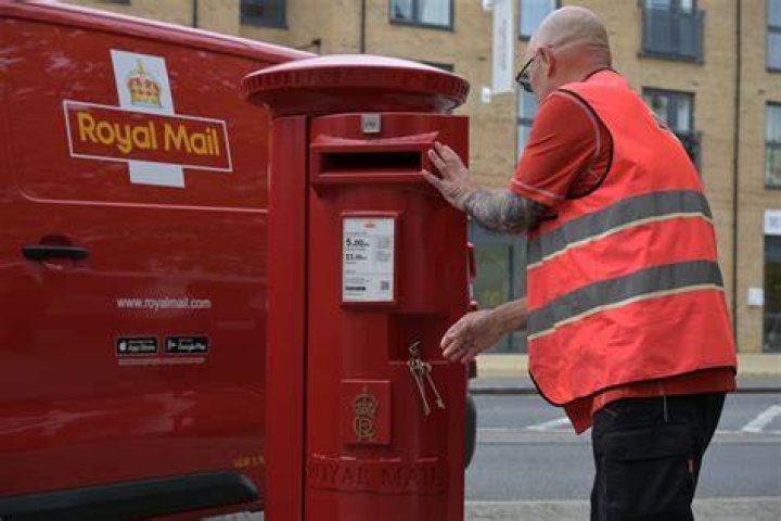 Who are Royal Mail competitors?