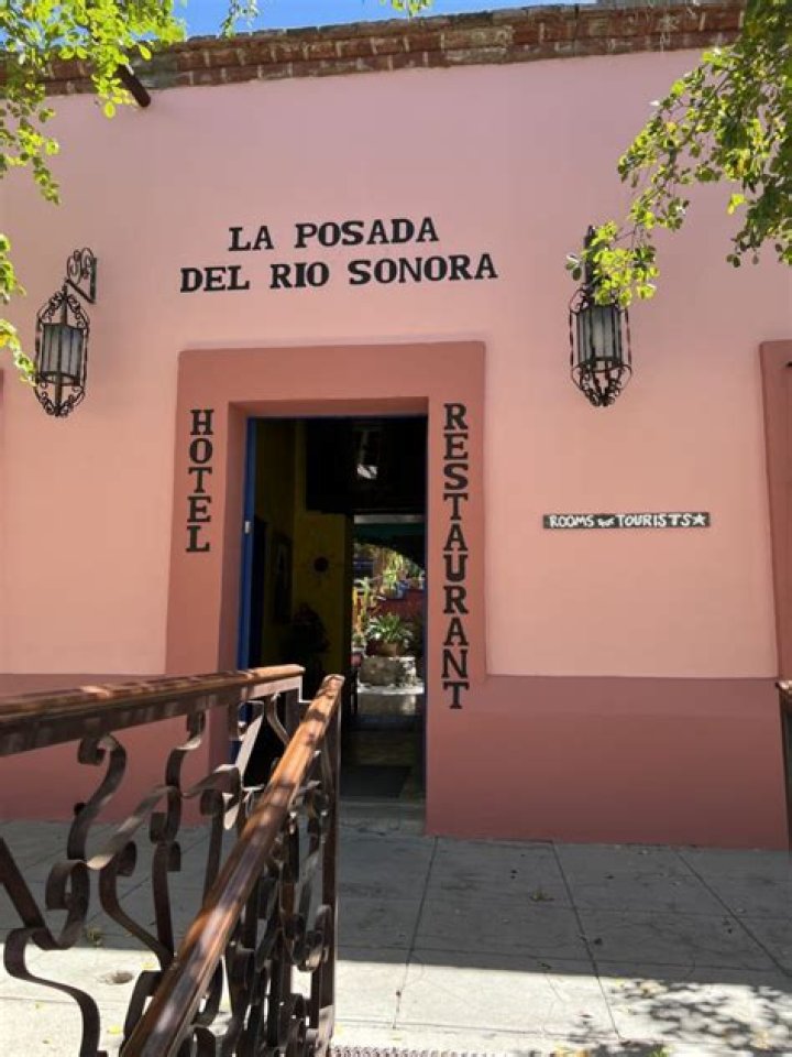 Who built La Posada?