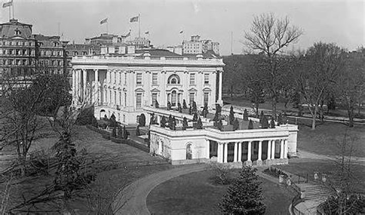 Who built the original White House?