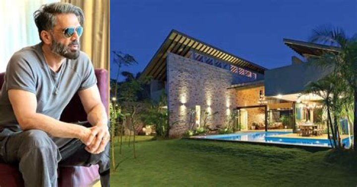 Who is the owner of Basera house?