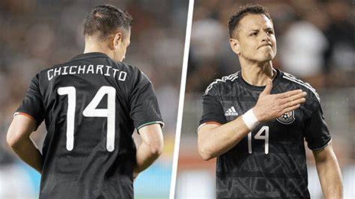 Why did chicharito retire?