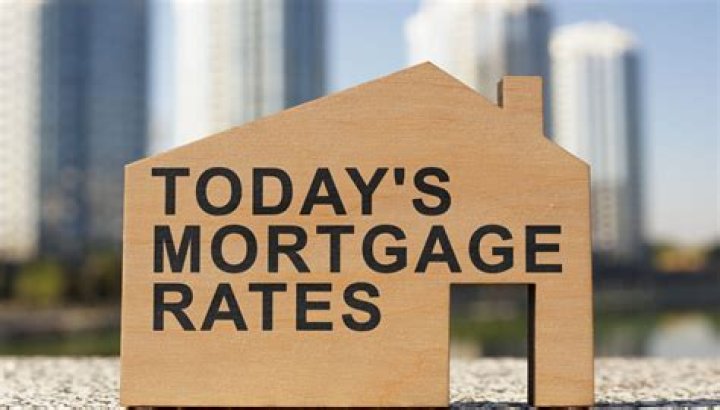 Why is the 15 year mortgage attractive to homeowners?